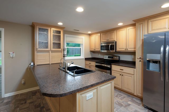 6902 W Hamilton Road, Fort Wayne, IN 46814