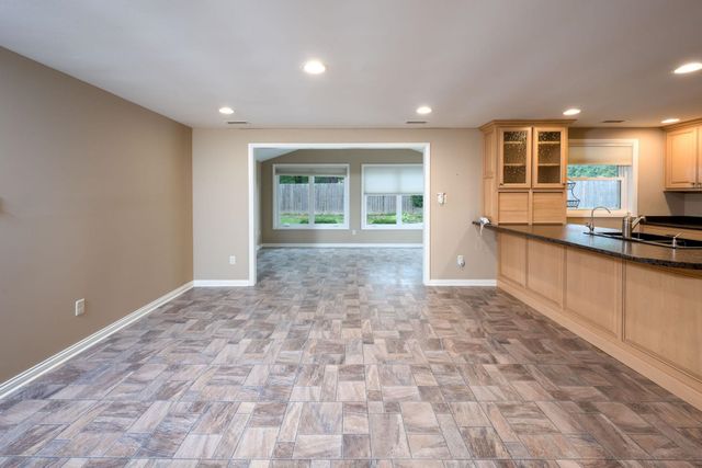 6902 W Hamilton Road, Fort Wayne, IN 46814