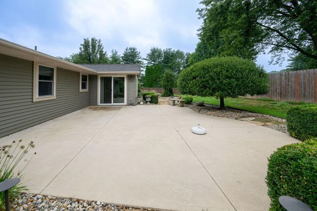 6902 W Hamilton Road, Fort Wayne, IN 46814