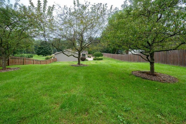 6902 W Hamilton Road, Fort Wayne, IN 46814