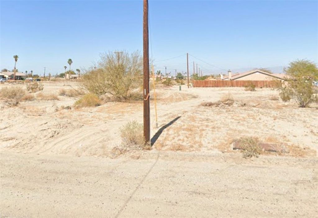 Image 1 of property listing at 0 Nile Dr, Salton Sea, CA 92274