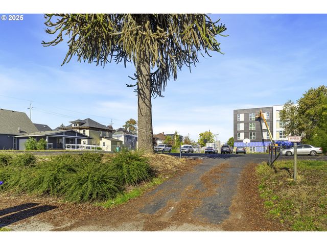 4822 N VANCOUVER Ave, Portland, OR 97217