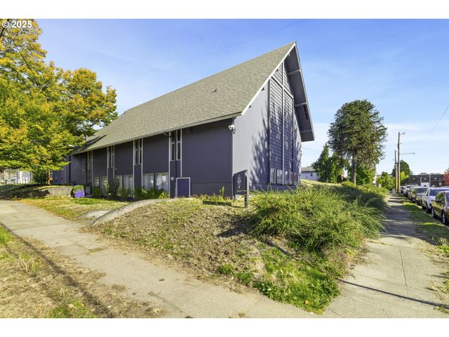 4822 N VANCOUVER Ave, Portland, OR 97217