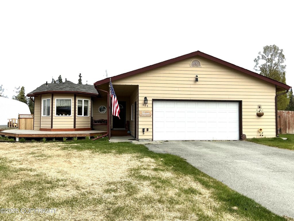 603 Magic Avenue, Kenai, AK 99611