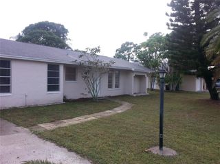 754 99th AVE N, Naples, FL 34108