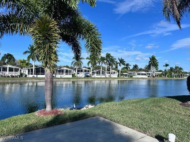 1099 Opal Lake PT, Naples, FL 34114