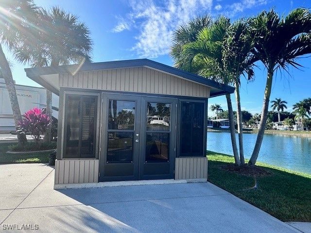 1099 Opal Lake PT, Naples, FL 34114