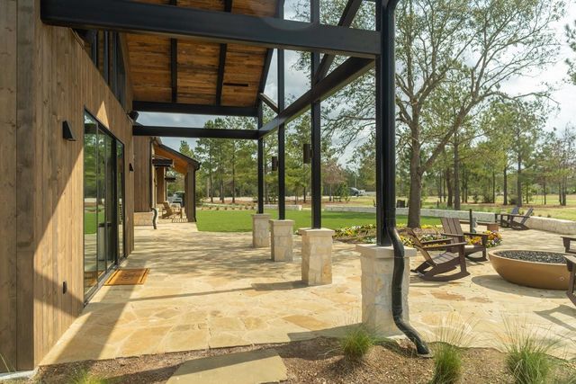 26335 Golden Pass Loop, Montgomery, TX 77316