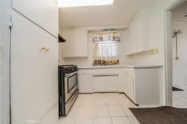 3340 N Eastern, Los Angeles, CA 90032