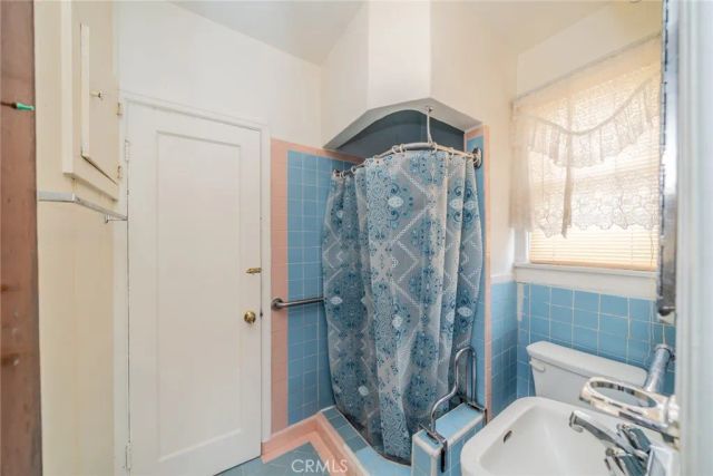 3340 N Eastern, Los Angeles, CA 90032
