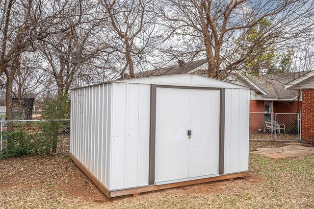 923 Kenilworth Road, Oklahoma City, OK 73114