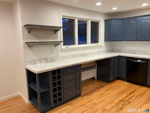 61 Kenilworth Drive West, Stamford, CT 06902
