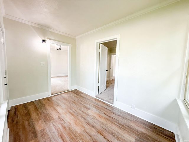 56201 Mayflower Road, South Bend, IN 46619