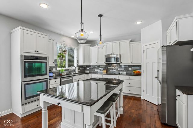 13499 Dorster Street, Fishers, IN 46037