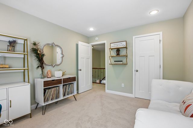 13499 Dorster Street, Fishers, IN 46037