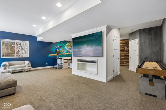 13499 Dorster Street, Fishers, IN 46037