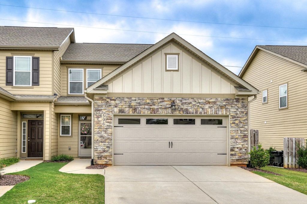 596 Vinings Drive, Grovetown, GA 30813