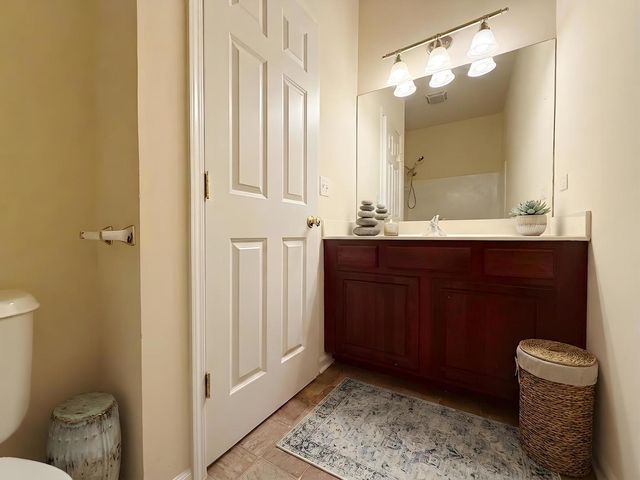 209 Prairie Street 209, Elgin, IL 60120