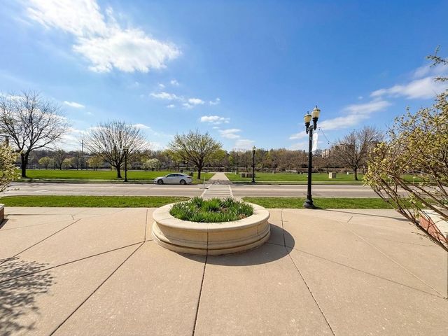 209 Prairie Street 209, Elgin, IL 60120