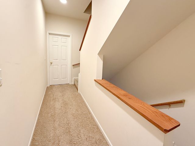 209 Prairie Street 209, Elgin, IL 60120