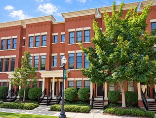 209 Prairie Street 209, Elgin, IL 60120