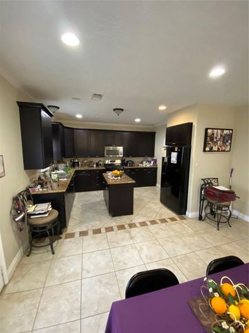 1024 Lexington Boulevard, Missouri City, TX 77489