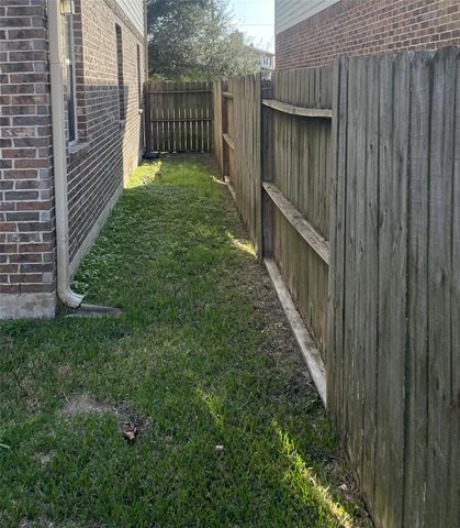 1024 Lexington Boulevard, Missouri City, TX 77489