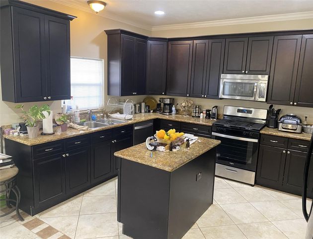 1024 Lexington Boulevard, Missouri City, TX 77489