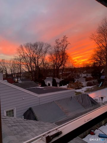 58 Annawon Avenue, West Haven, CT 06516