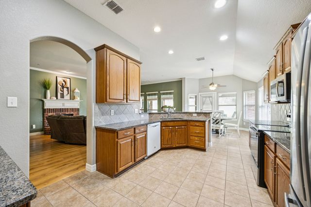 2912 Katie Circle, Wylie, TX 75098