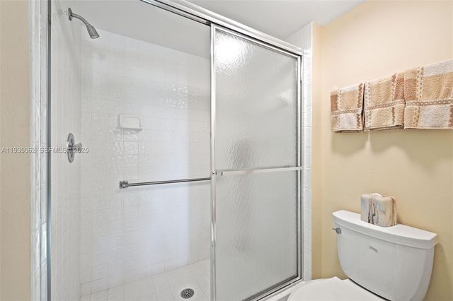 7780 Trent Dr 307, Tamarac, FL 33321