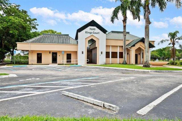 7780 Trent Dr 307, Tamarac, FL 33321