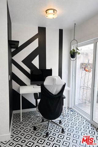 800 Glenway Drive 113, Inglewood, CA 90302