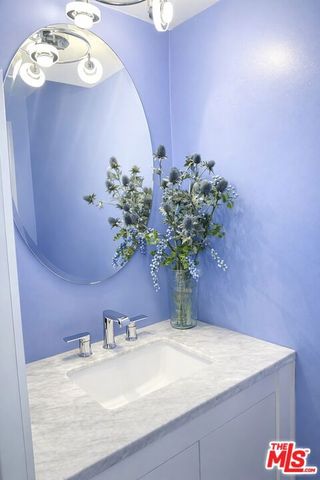 800 Glenway Drive 113, Inglewood, CA 90302