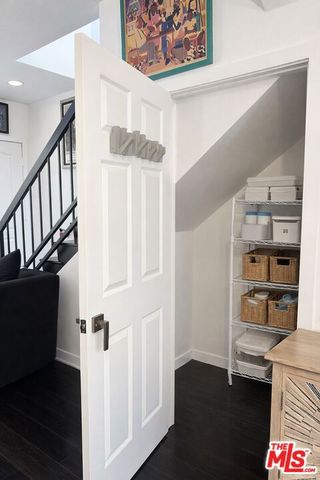 800 Glenway Drive 113, Inglewood, CA 90302