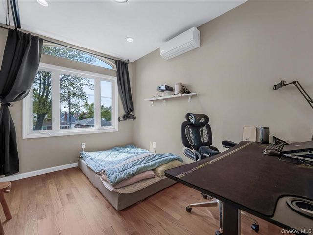 252-15 82nd Avenue, Bellerose, NY 11426