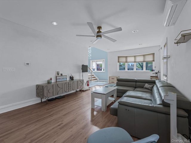 252-15 82nd Avenue, Bellerose, NY 11426