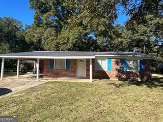 219 Oregon Trail, Warner Robins, GA 31093