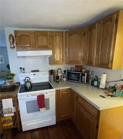 42 East Transit Street, Providence, RI 02906