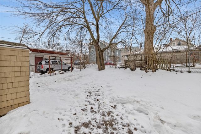 42 East Transit Street, Providence, RI 02906