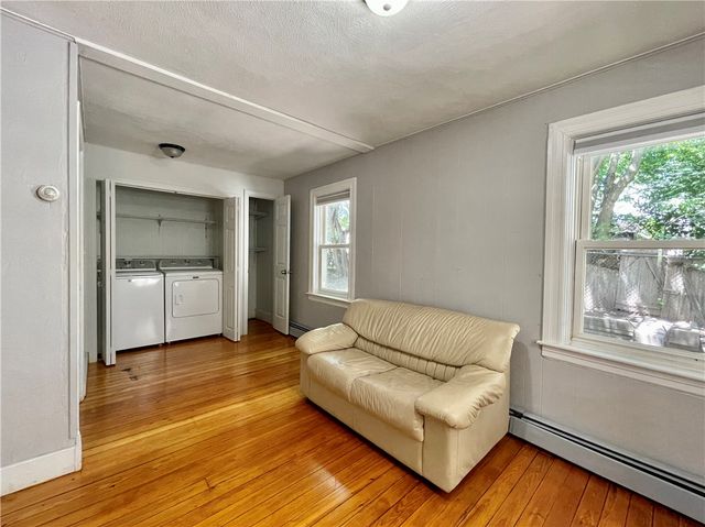 42 East Transit Street, Providence, RI 02906