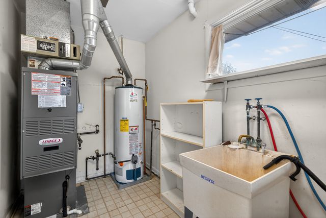 102 W Elaine Circle, Prospect Heights, IL 60070