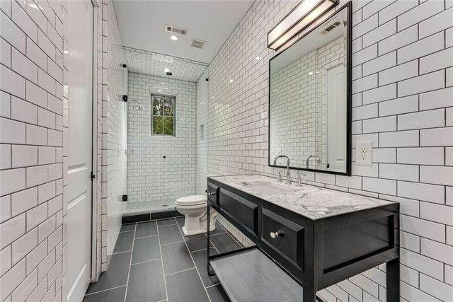 3773 Randall SE Road, Atlanta, GA 30339