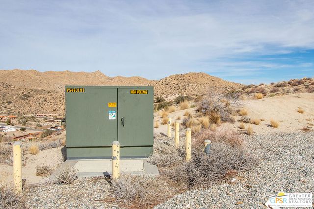 53847 Ridge Road, Yucca Valley, CA 92284