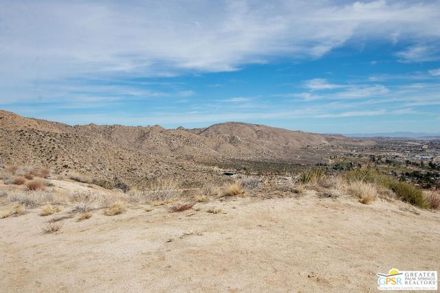 53847 Ridge Road, Yucca Valley, CA 92284
