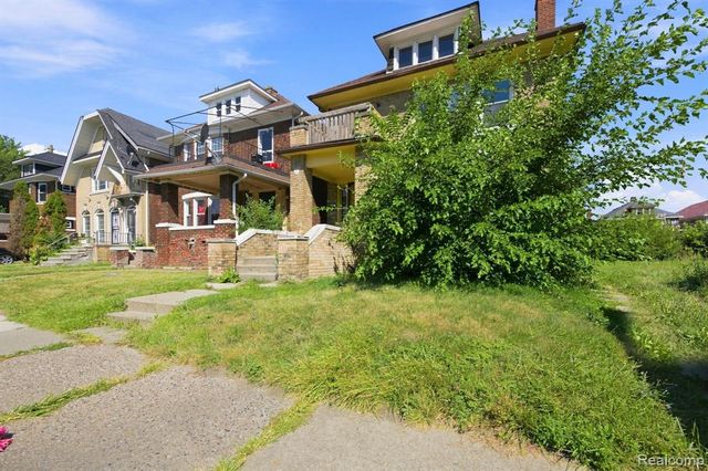 2288 Hazelwood Street, Detroit, MI 48206