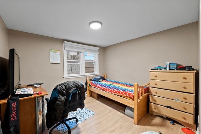 11315 S Stewart Avenue, Chicago, IL 60628