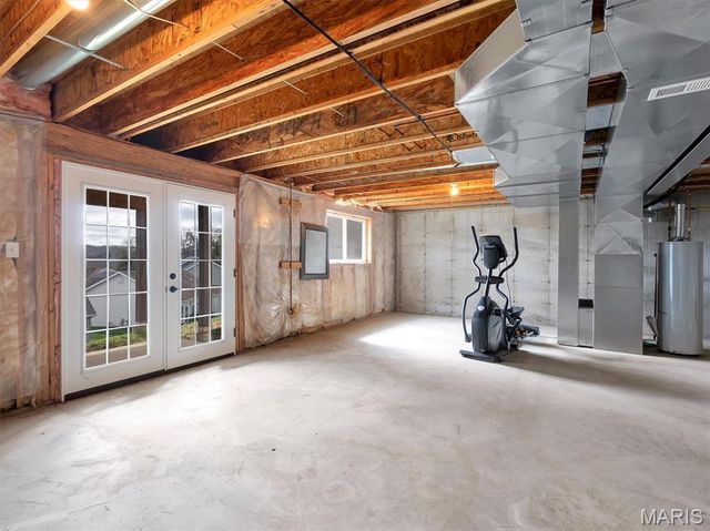 160 Hunters Run Court, Eureka, MO 63025