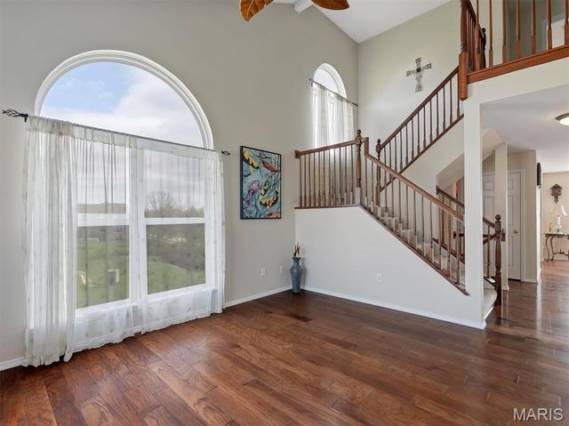 160 Hunters Run Court, Eureka, MO 63025