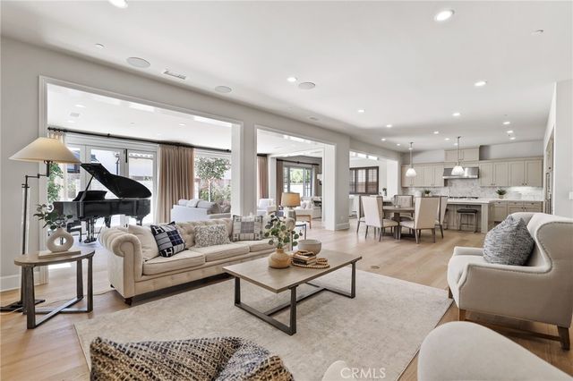 109 Andirons, Irvine, CA 92602